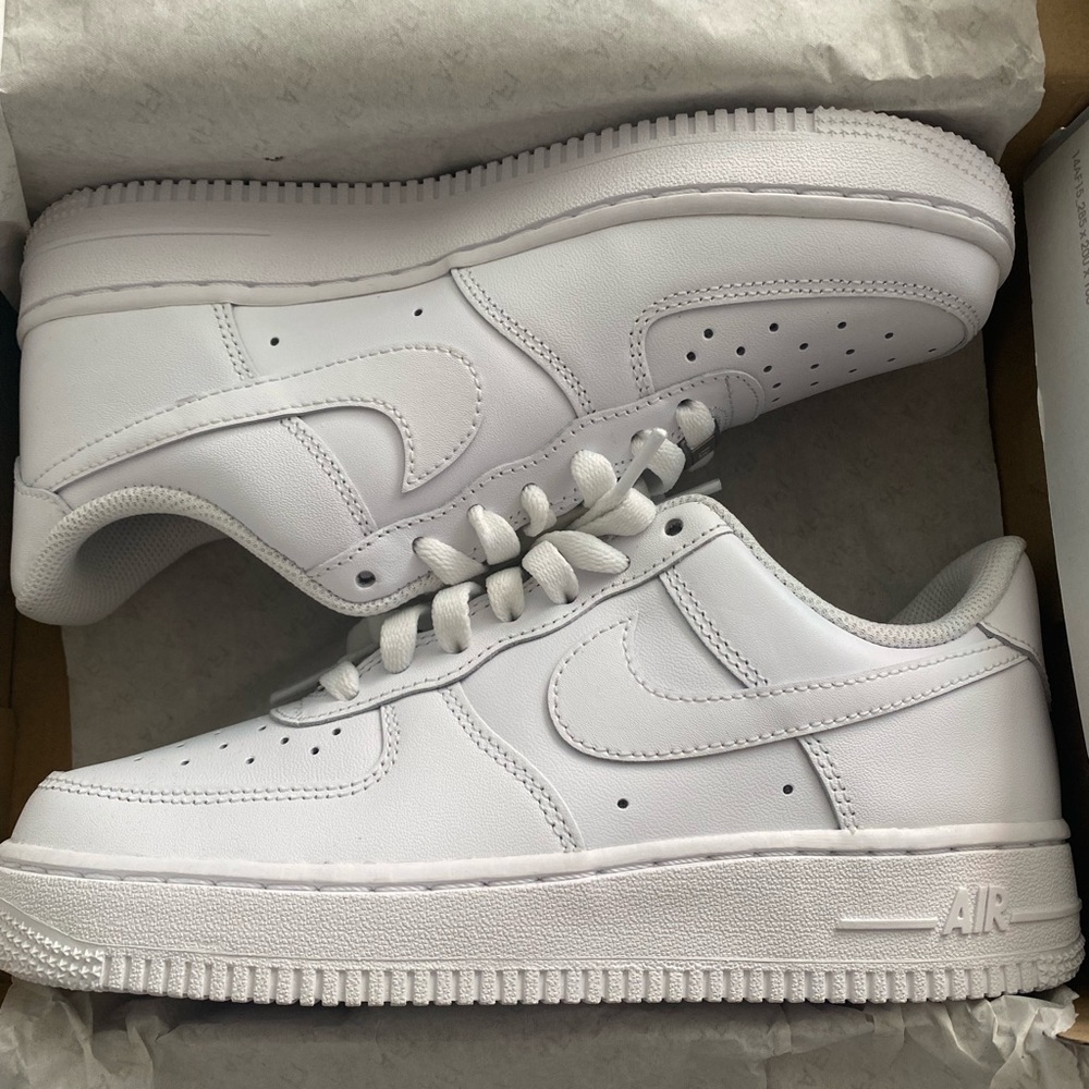 Nike Women’s Air Force 1